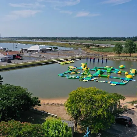 Maisons Haute Et Basse 6 Et 4 Pers - Plans D'eau Centre-ville Holiday home L'Aiguillon-sur-Mer